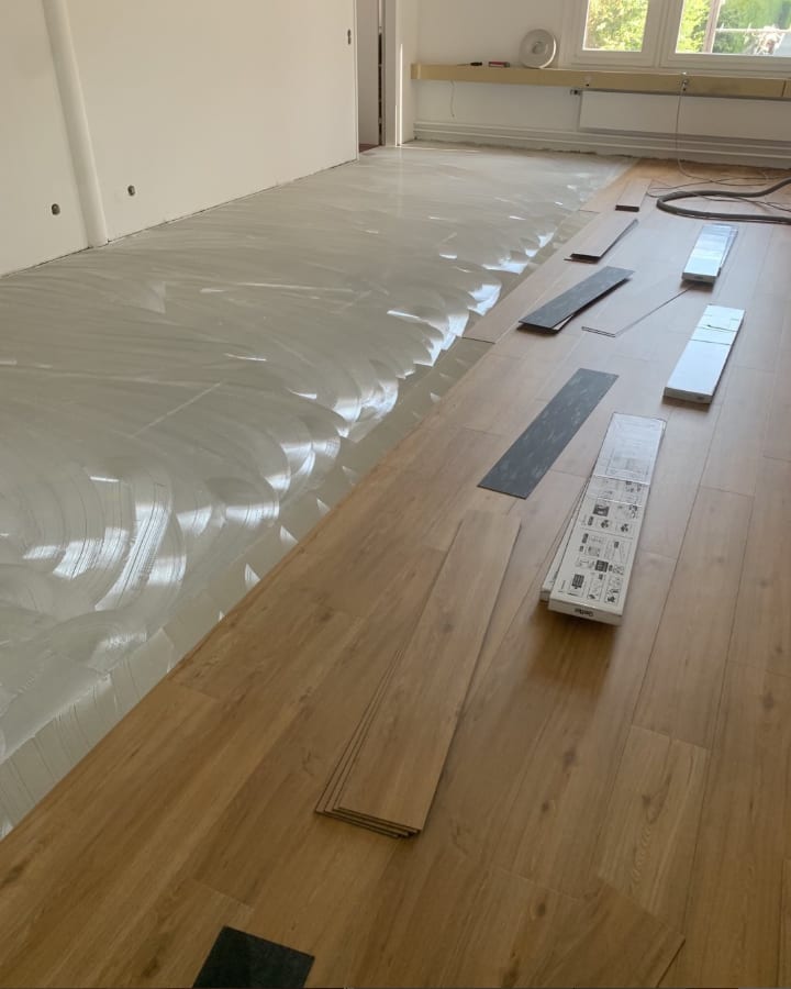 Referenz 5 — Bari Bodenbeläge